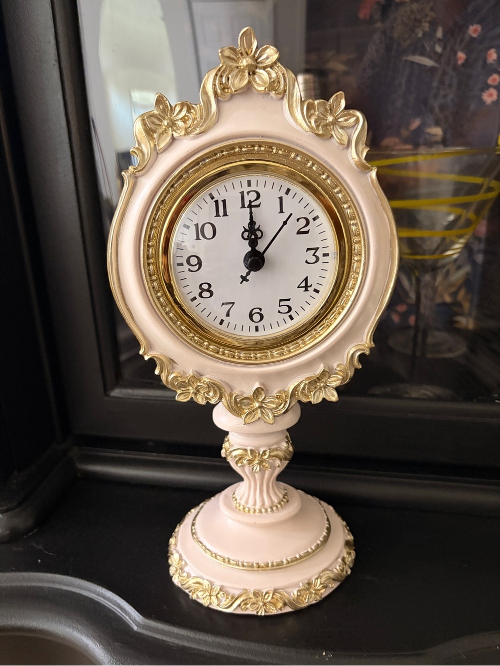 Vintage Pink and Gold Table Clock - Elegant Home Wall Decor